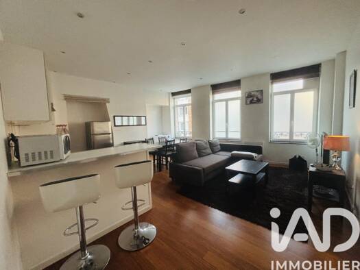 Appartement à vendre 245 000 € 2 pièces 1 chambre 49 m² Étage 3/4 Centre Lille 59800