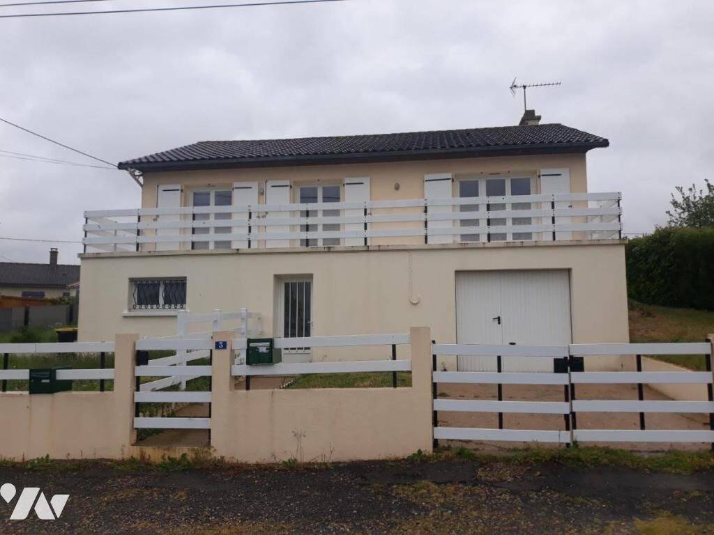 Maison 8 pièces 148 m² · à Lusignan · 148 m² · 162 750 €