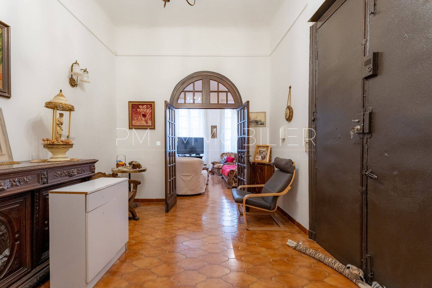 Appartement 5 pièces 171 m² · à Marseille 1er Arrondissement · 171,2 m² · 439 000 €