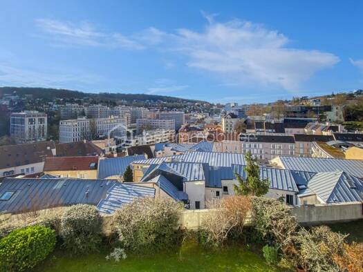 Appartement à vendre 530 000 € 4 pièces 2 chambres 87,9 m² Étage 2/3 Danton-Gabriel Peri Sèvres 92310