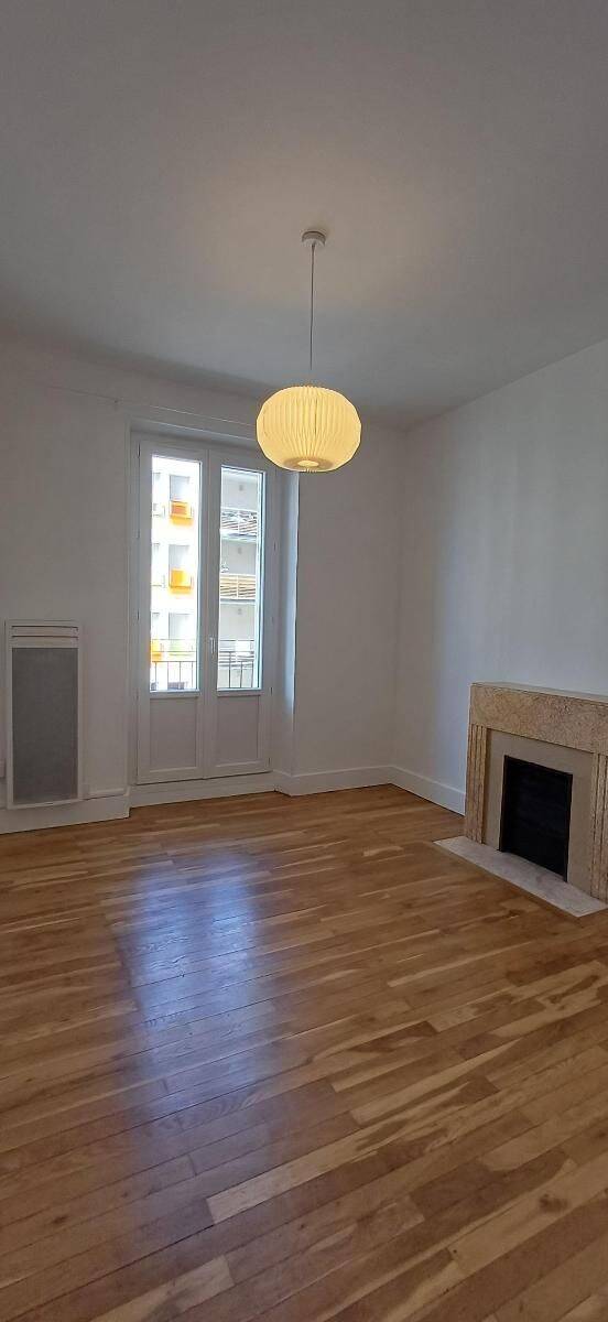 Appartement 1 pièce 29 m² · à Grenoble · 29 m² · 536 €/mois