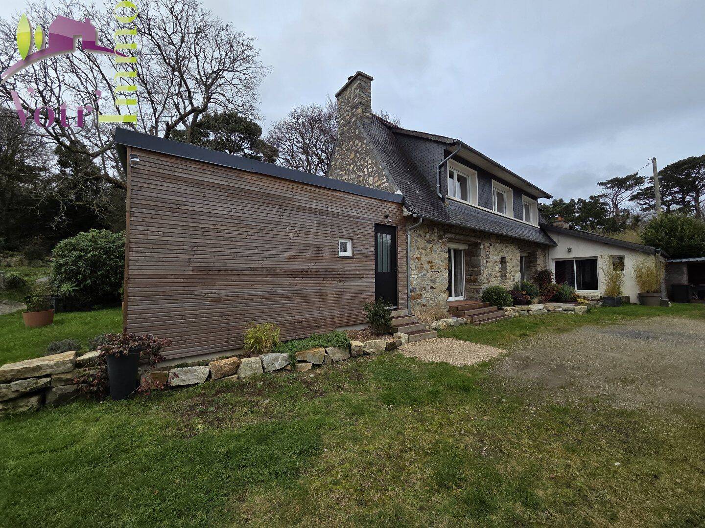 Maison 6 pièces 173 m² · à Plougastel-Daoulas · 173 m² · 412 775 €