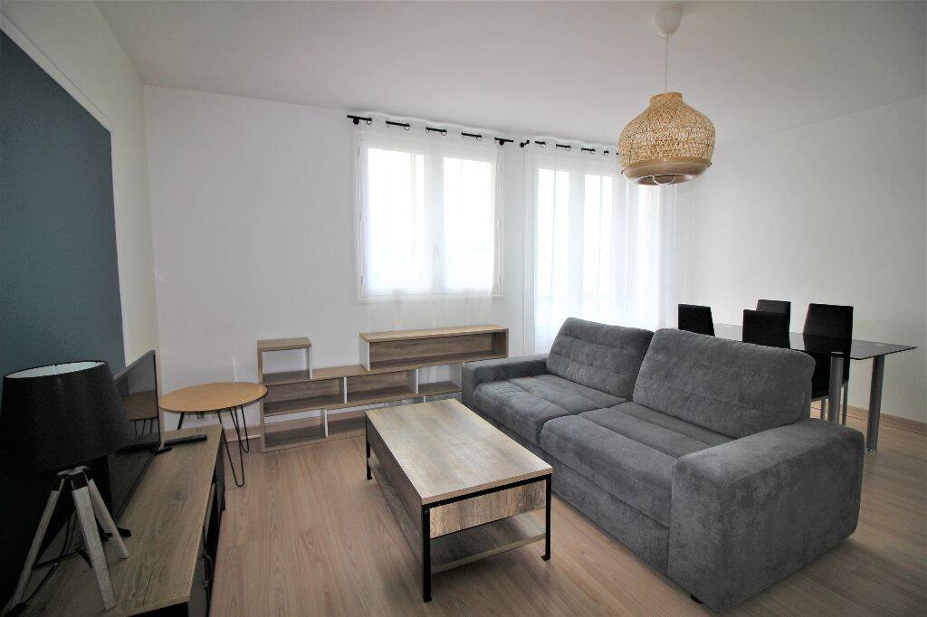 3 pièces 73 m² · à Brest · 73 m² · 835 €/mois
