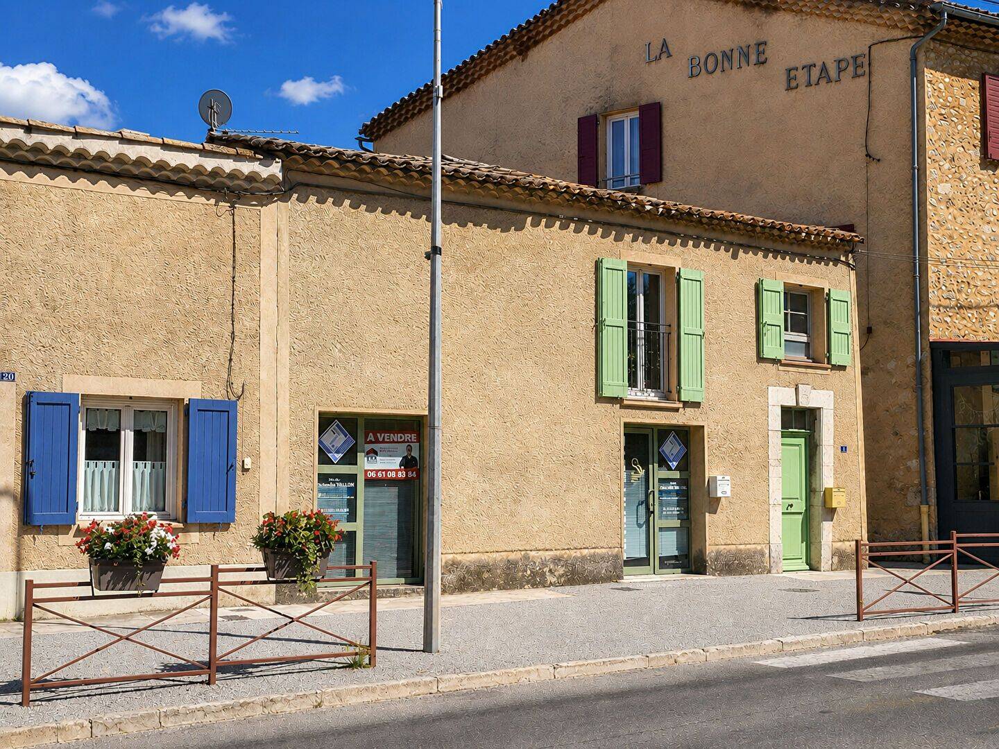 Appartement 4 pièces 113 m² · à Château-Arnoux-Saint-Auban · 113 m² · 149 900 €