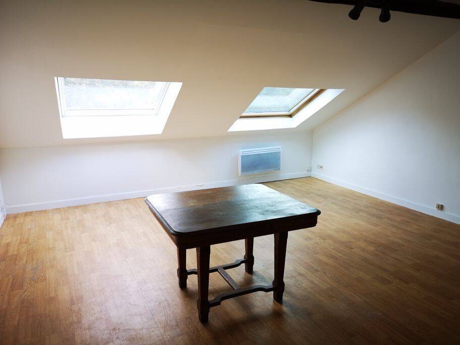 Appartement 1 pièce 24 m² · à Lille · 24,3 m² · 526 €