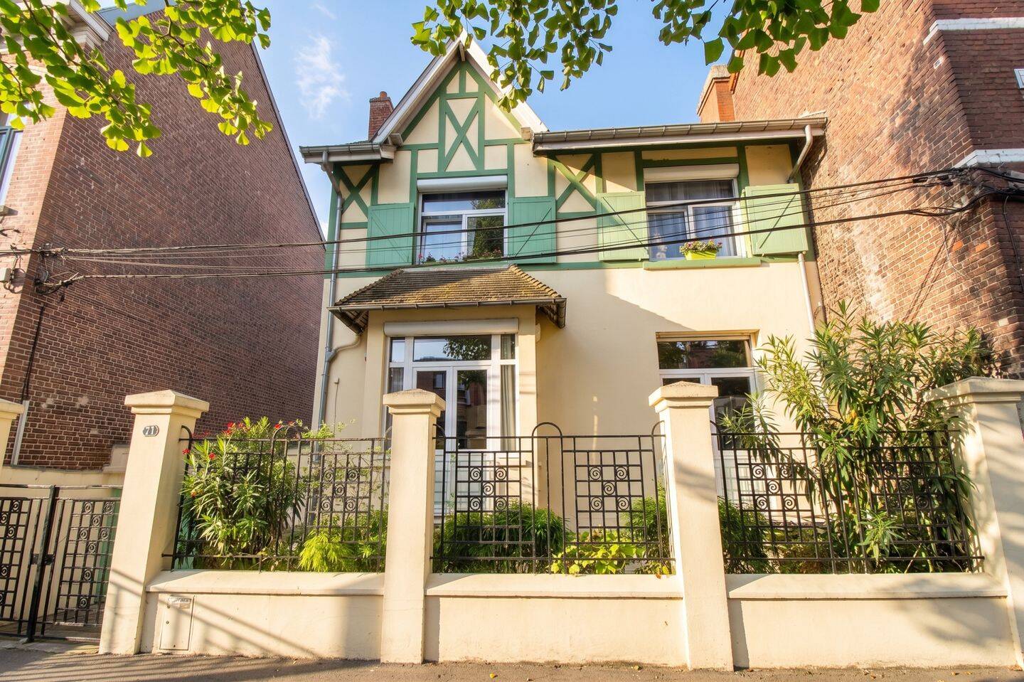 Maison 7 pièces 153 m² · à Valenciennes · 153 m² · 299 000 €