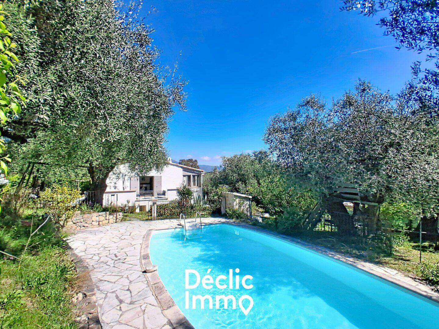 Maison 7 pièces 154 m² · à Le Rouret · 154 m² · 889 000 €