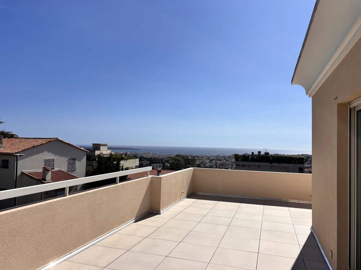 Appartement 4 pièces 132 m² · à Le Cannet · 131,7 m² · 995 000 €