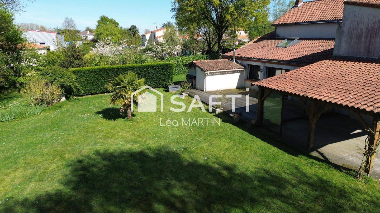 Maison 7 pièces 200 m² · à Sèvremoine · 200 m² · 281 000 €