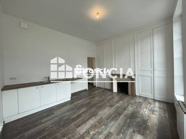 Appartement 1 pièce 23 m² · à Livarot-Pays-d'Auge · 22,7 m² · 330 €
