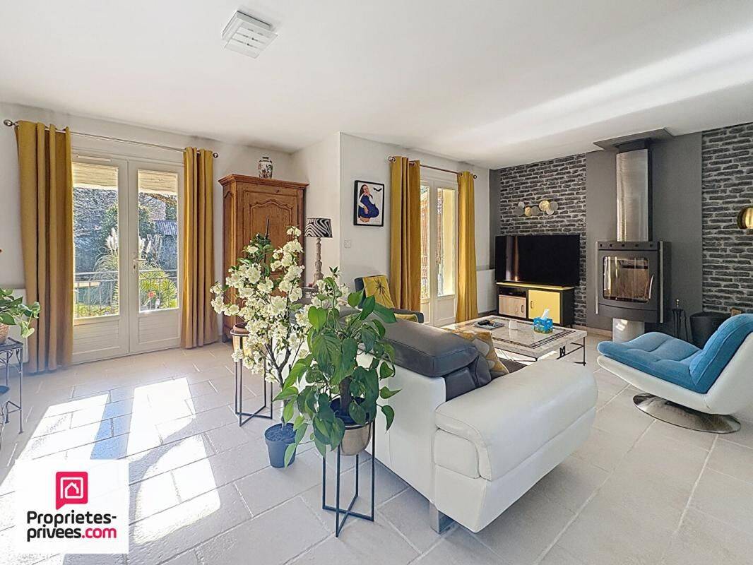 Maison 5 pièces 121 m² · à Rians · 121 m² · 390 000 €