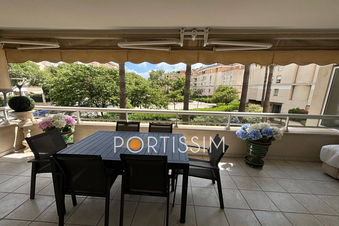 Appartement 3 pièces 80 m² · à Cagnes-sur-Mer · 80 m² · 567 000 €
