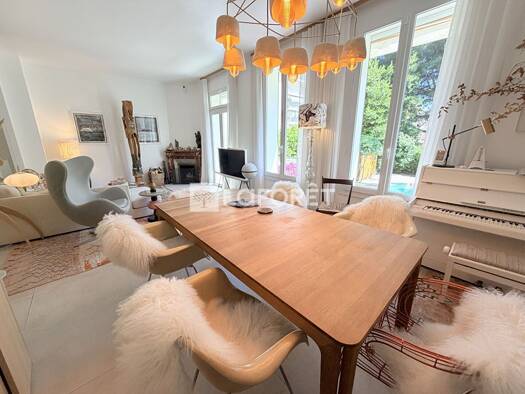 Maison à vendre 1 380 000 € 4 pièces 3 chambres 124,7 m² 377 m² de terrain Carnot Cannes 06400