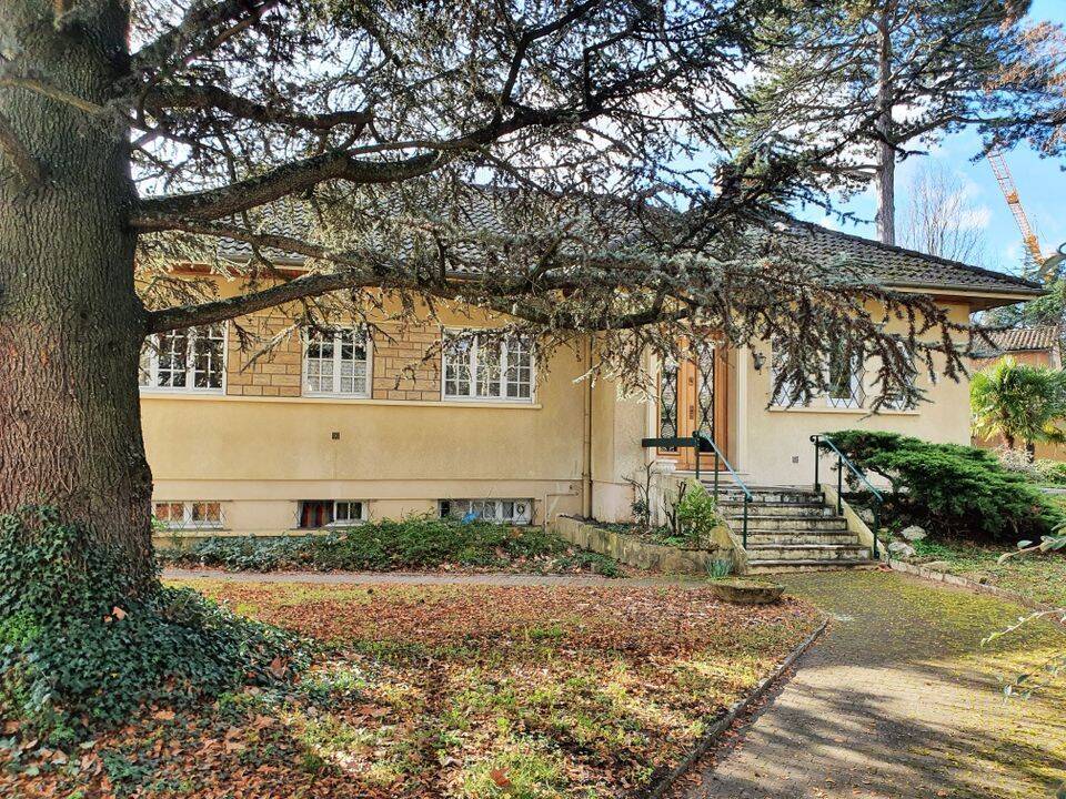 Appartement 1 pièce 24 m² · à Écully · 24 m² · 668 €/mois