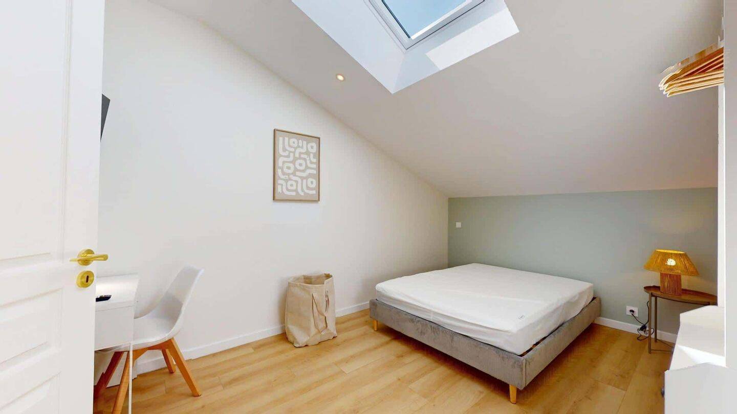 1 pièce 15 m² · à Talence · 15 m² · 575 €