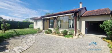 Maison de plain-pied à vendre 190 000 € 5 pièces 3 chambres 109 m² 680 m² de terrain La Catte Bergerac 24100