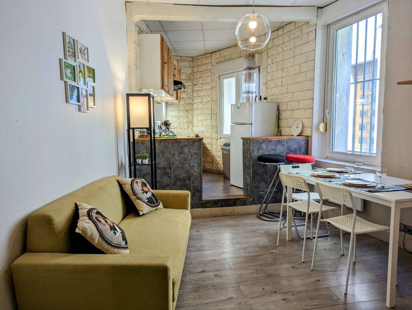 Appartement 2 pièces 36 m² · à Marseille 7ème Arrondissement · 35,7 m² · 699 €