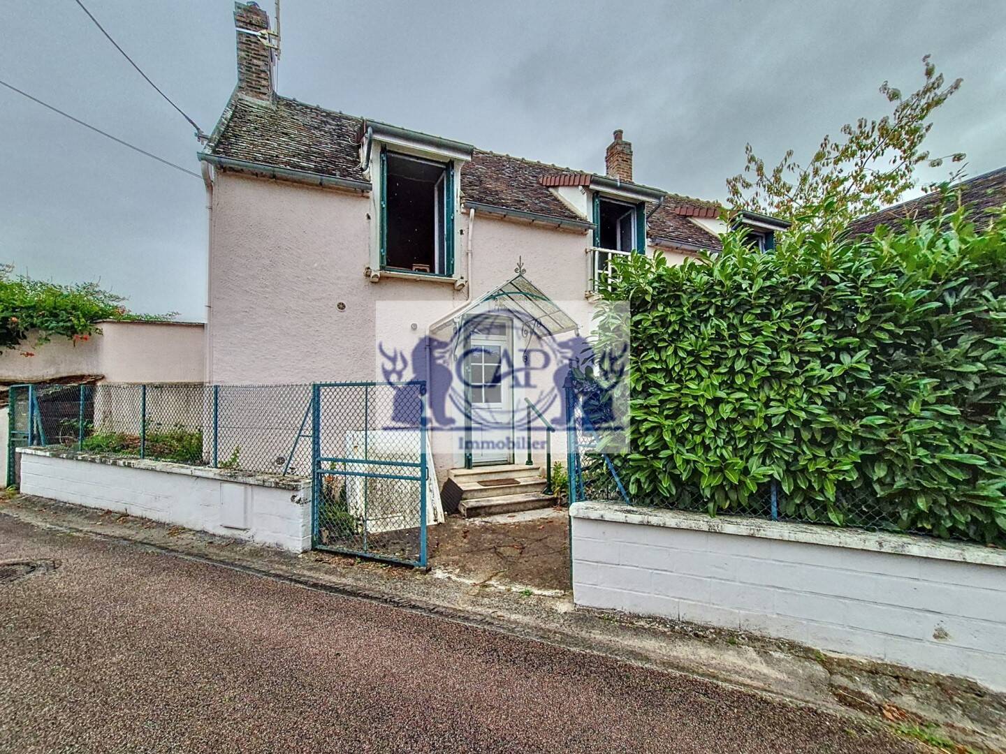 Maison 5 pièces 100 m² · à Pont-sur-Yonne · 100 m² · 86 500 €