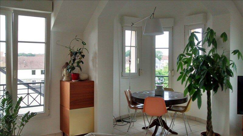Appartement 4 pièces 83 m² · à Voisins-le-Bretonneux · 83,1 m² · 1 806 €/mois