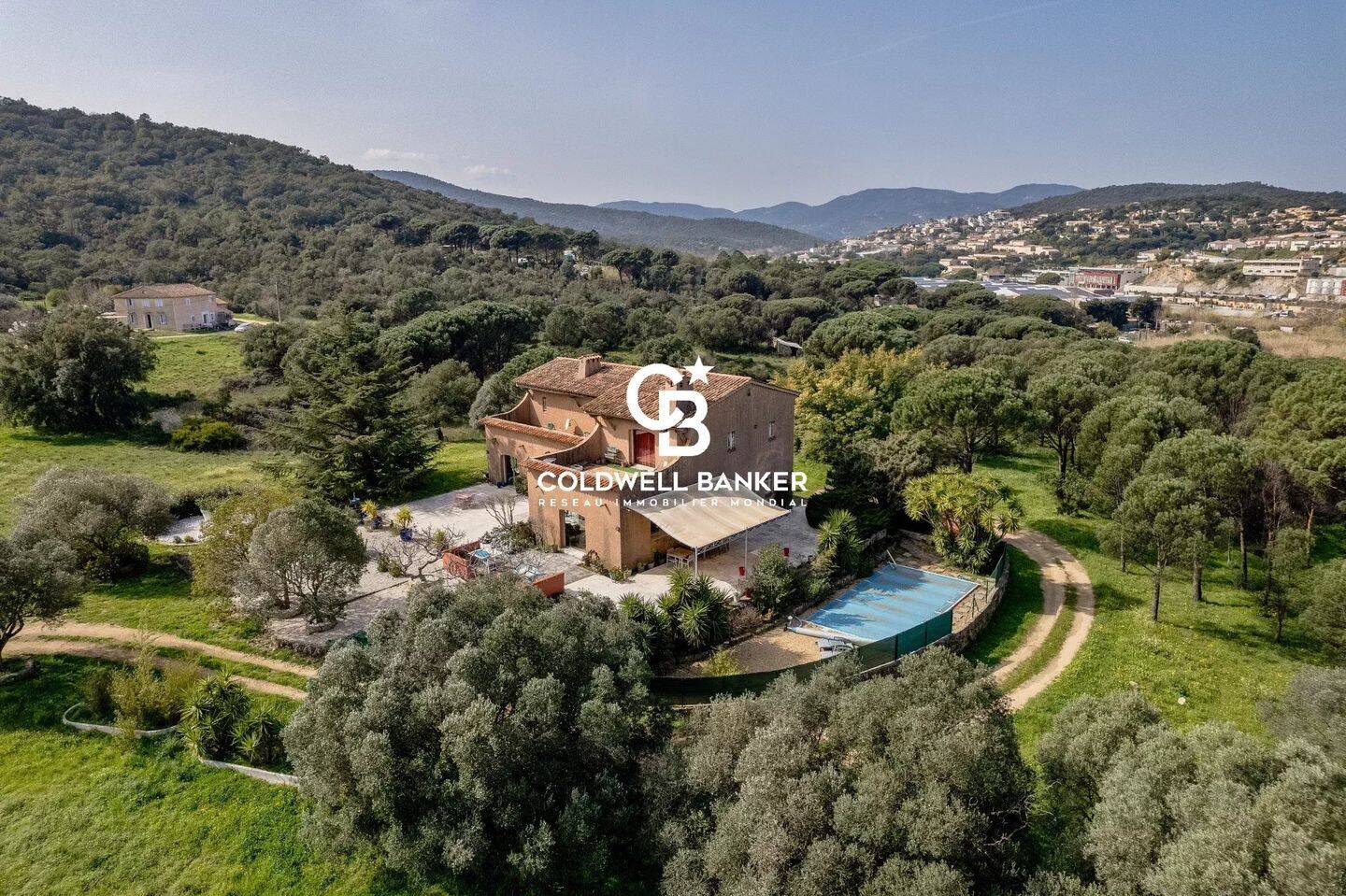 Maison 15 pièces 270 m² · à Sainte-Maxime · 270 m² · 11 000 000 €