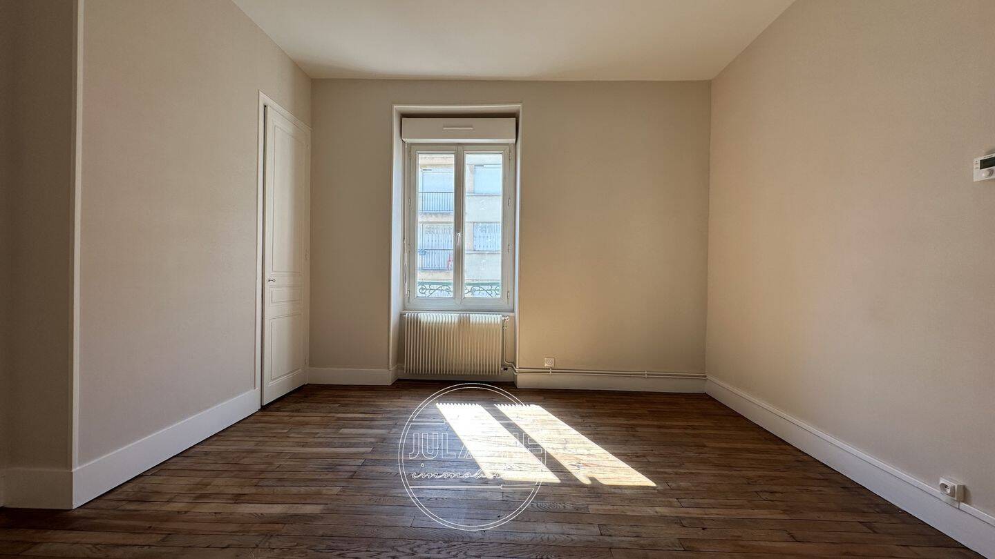 Appartement 4 pièces 80 m² · à Limoges · 80 m² · 790 €