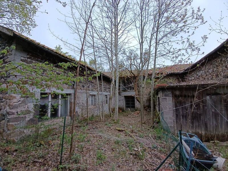 Immeuble à rénover FIX SAINT GENEYS (43)