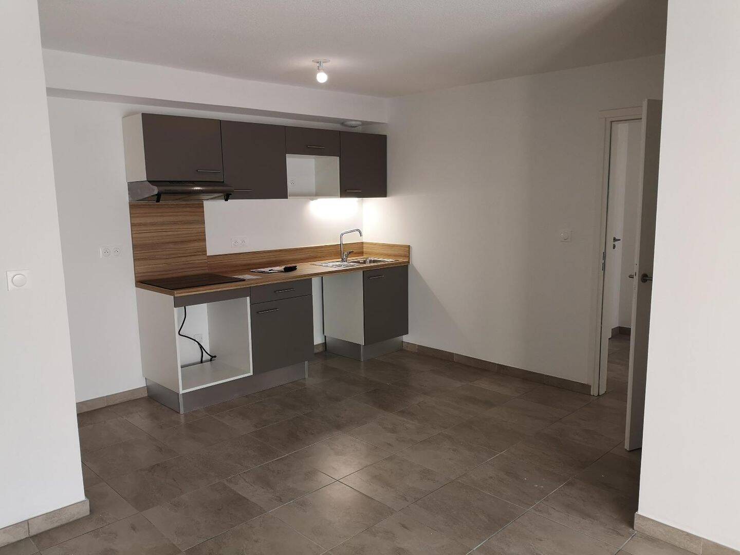 Appartement 3 pièces 60 m² · à Nîmes · 60,2 m² · 758 €/mois