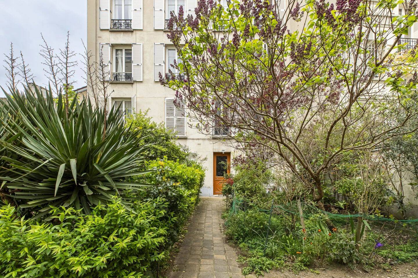 Appartement 2 pièces 37 m² · à Neuilly-sur-Seine · 37 m² · 379 000 €