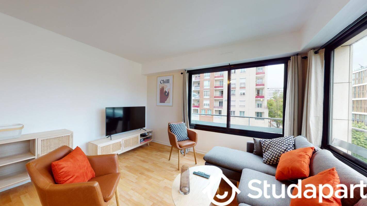 1 pièce 14 m² · à Montigny-le-Bretonneux · 14 m² · 756 €