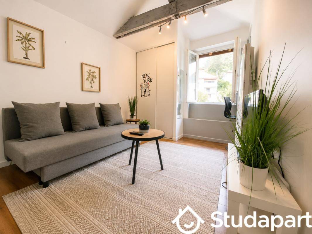 Appartement 1 pièce 18 m² · à La Tronche · 18 m² · 750 €/mois