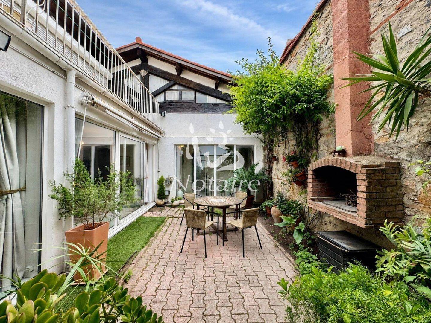 Maison 6 pièces 200 m² · à Perpignan · 200 m² · 374 000 €
