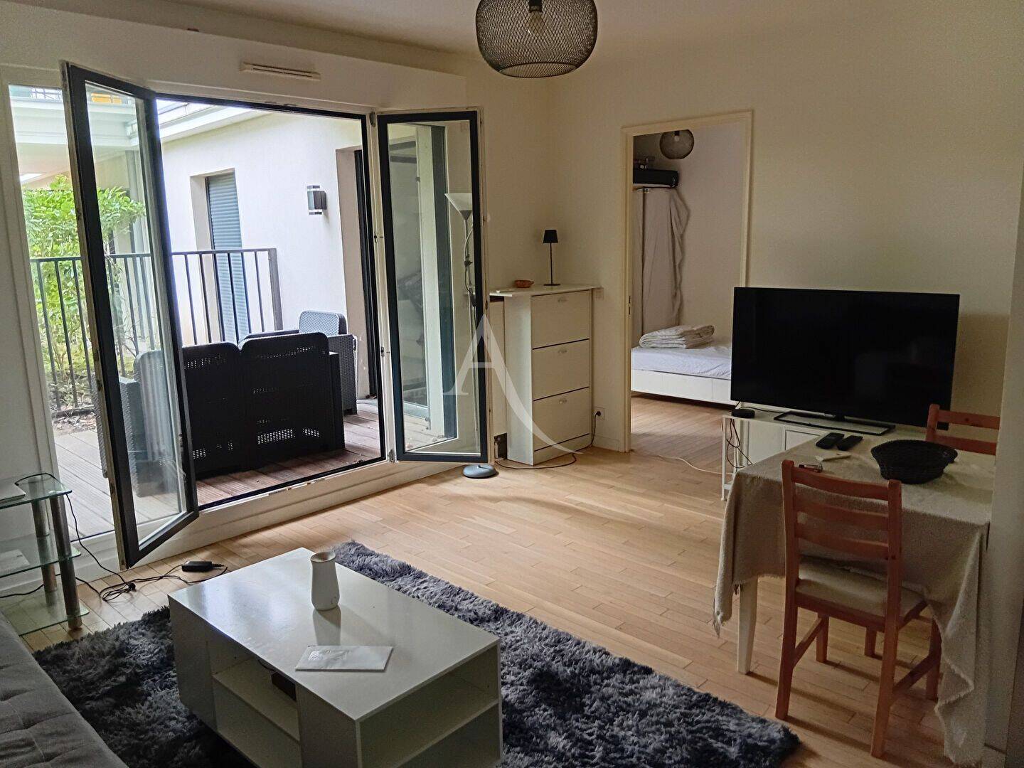 Appartement 2 pièces 40 m² · à Suresnes · 40 m² · 329 000 €