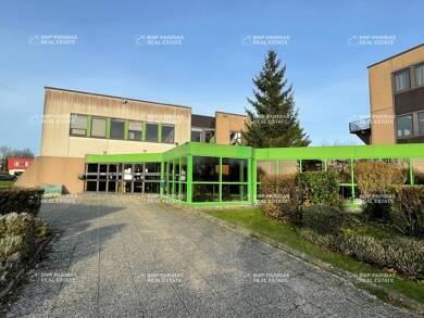 Espace bureau à vendre 3 000 000 € 2 662 m² de bureaux Gallieni-Saint Andre Mont-Saint-Aignan 76130