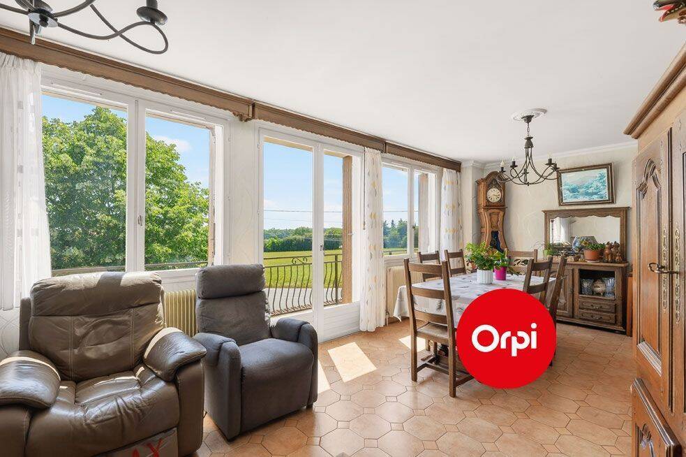 Maison 4 pièces 145 m² · à Saint-Priest · 145 m² · 442 200 €