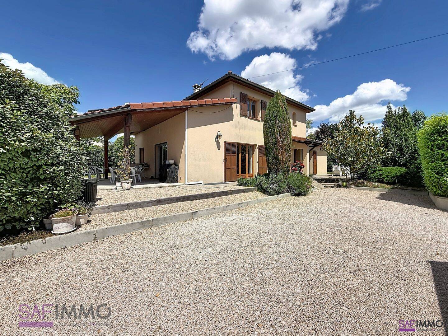 Maison 6 pièces 185 m² · à Chaponost · 185 m² · 795 000 €