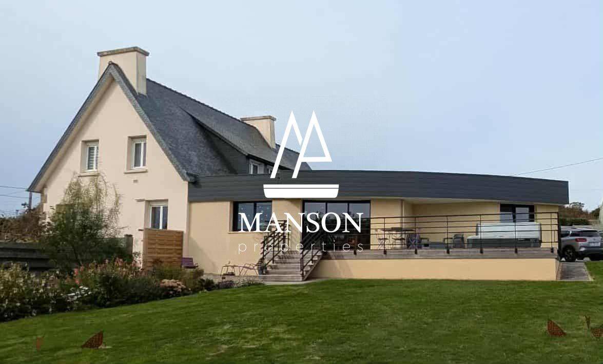 Maison 10 pièces 242 m² · à Plouescat · 242 m² · 520 000 €