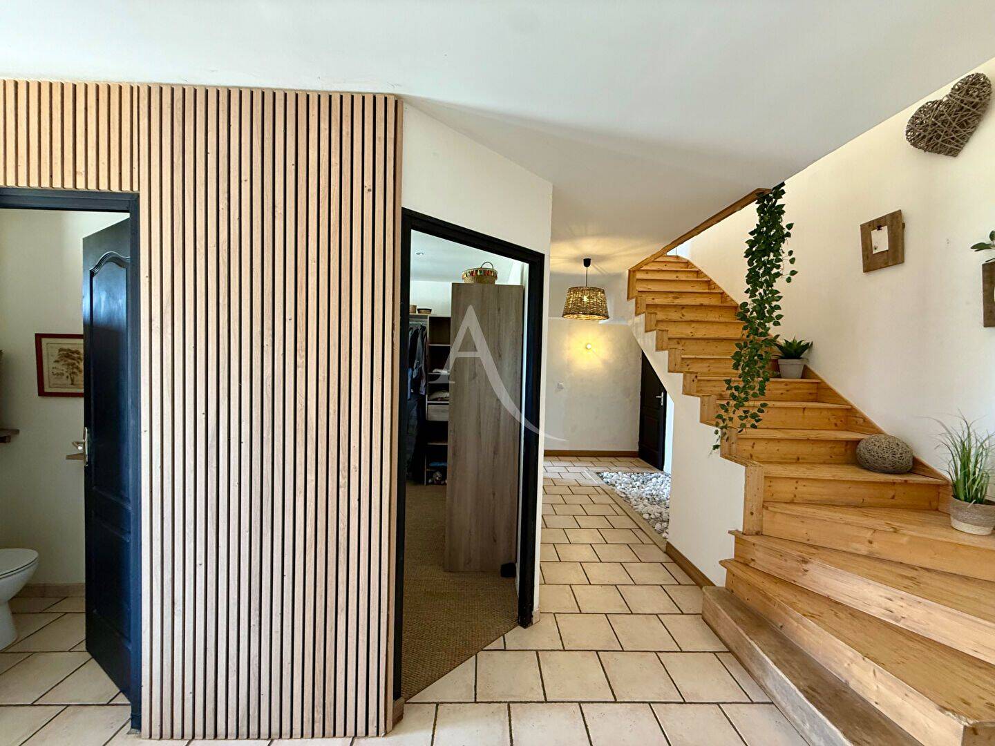 Maison 9 pièces 245 m² · à Luzillé · 245 m² · 278 250 €