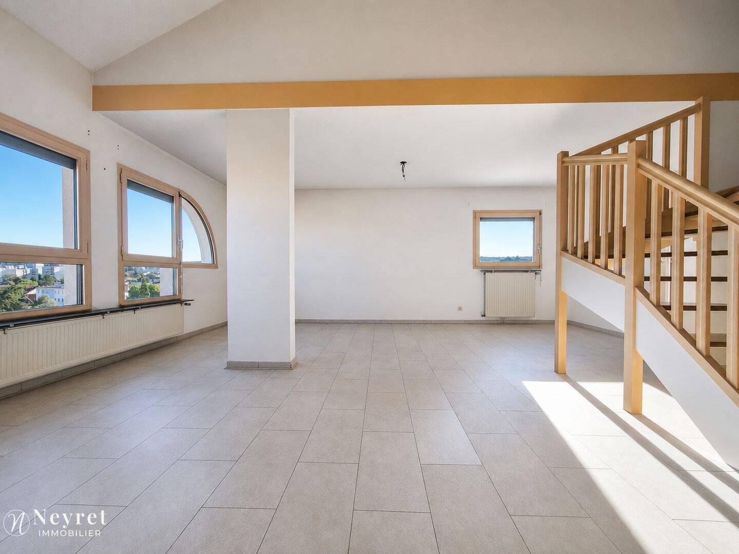 Appartement 6 pièces 149 m² · à Villefranche-sur-Saône · 149 m² · 299 000 €