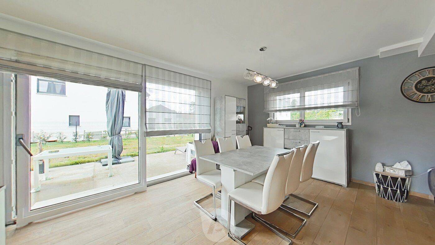 Maison 4 pièces 92 m² · à Cernay · 92,3 m² · 349 000 €
