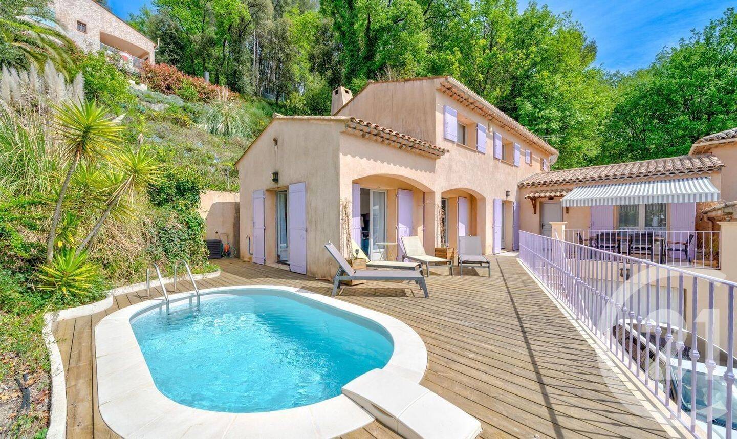 Maison 5 pièces 130 m² · à Saint-Paul-de-Vence · 130,3 m² · 650 000 €