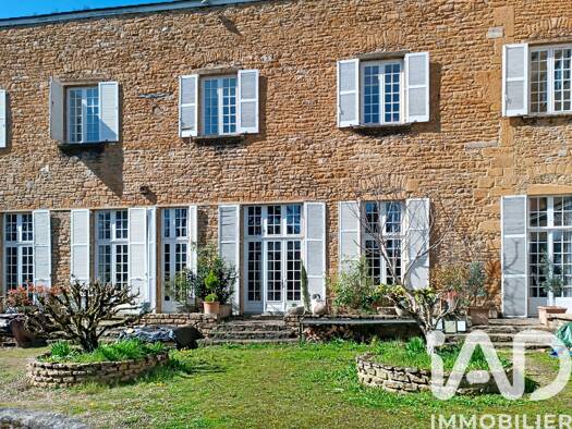 Triplex à vendre 450 000 € 8 pièces 4 chambres 143 m² Étage 2/2 Lissieu 69380