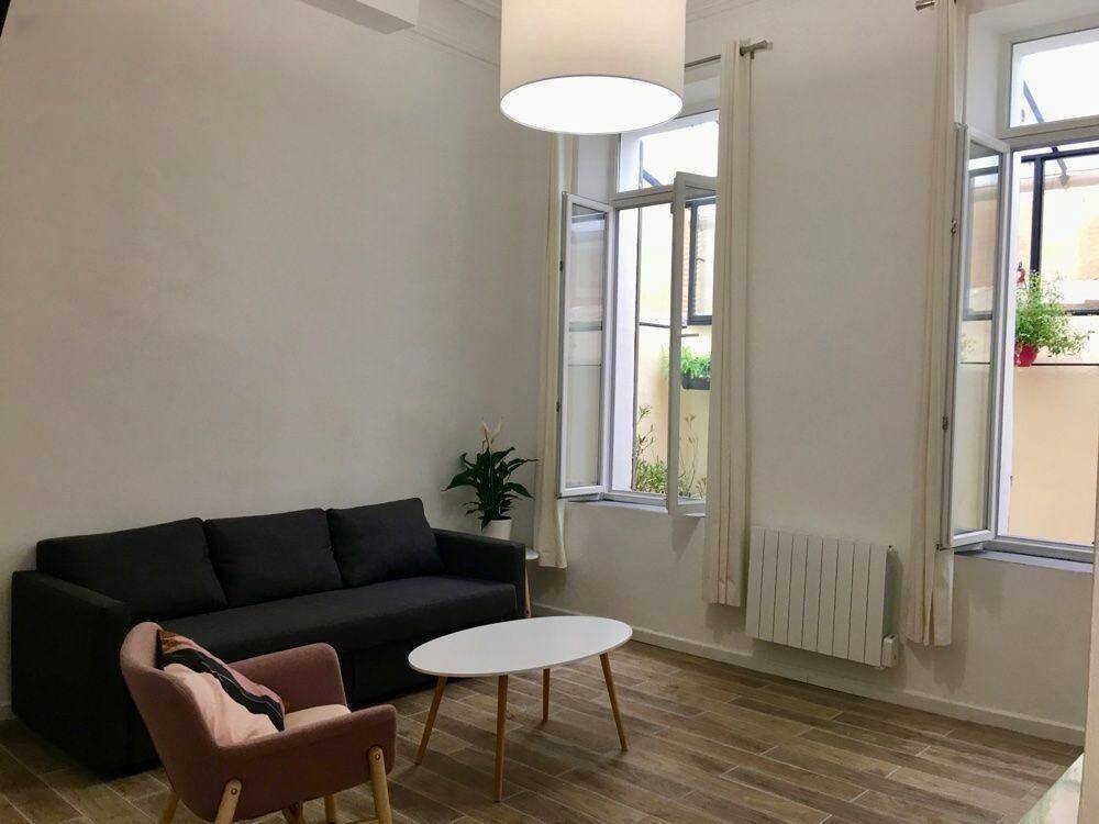 Appartement 2 pièces 45 m² · à Marseille 2ème Arrondissement · 45 m² · 820 €
