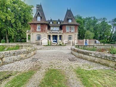 Château à vendre 990 000 € 11 pièces 6 chambres 331 m² 24 000 m² de terrain Compiegne 60200