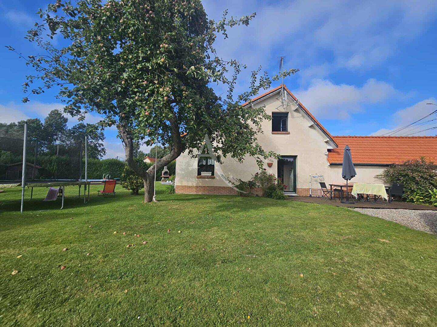 Maison 15 pièces 296 m² · à Ponthoile · 296,1 m² · 545 000 €