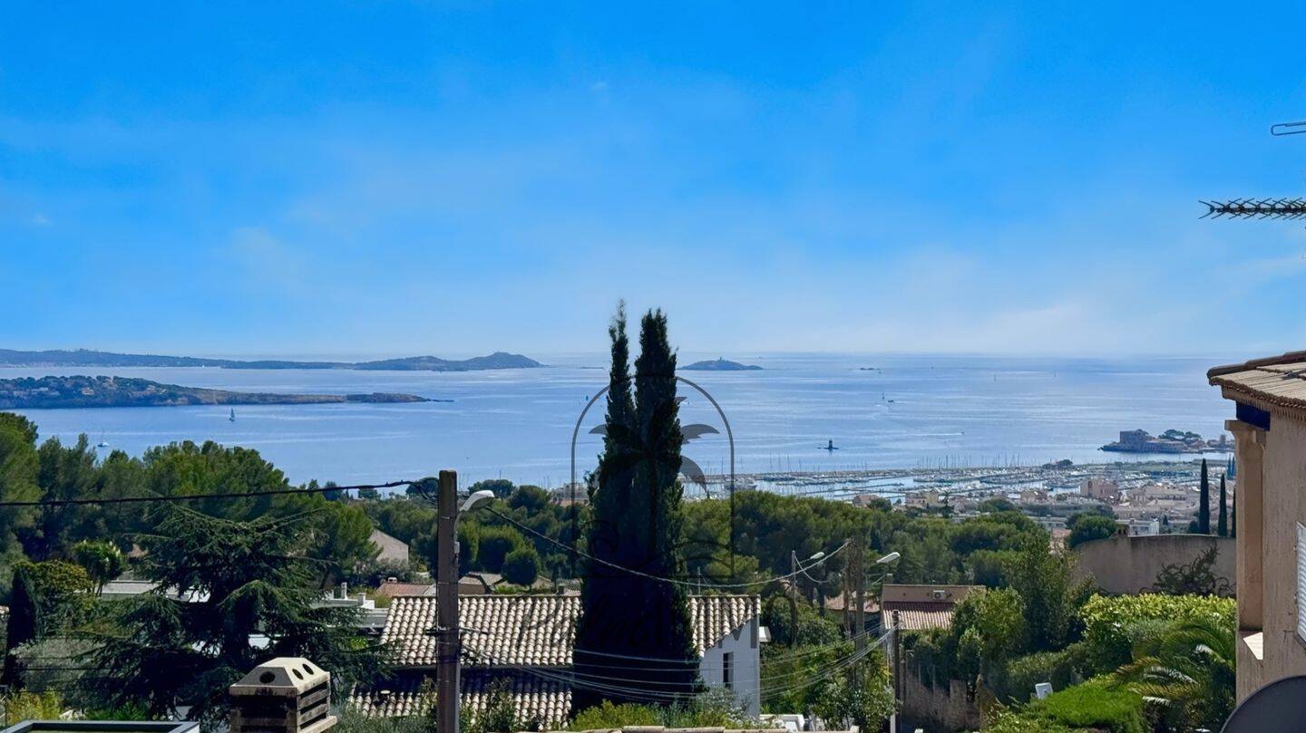 Maison 5 pièces 120 m² · à Bandol · 120 m² · 995 000 €