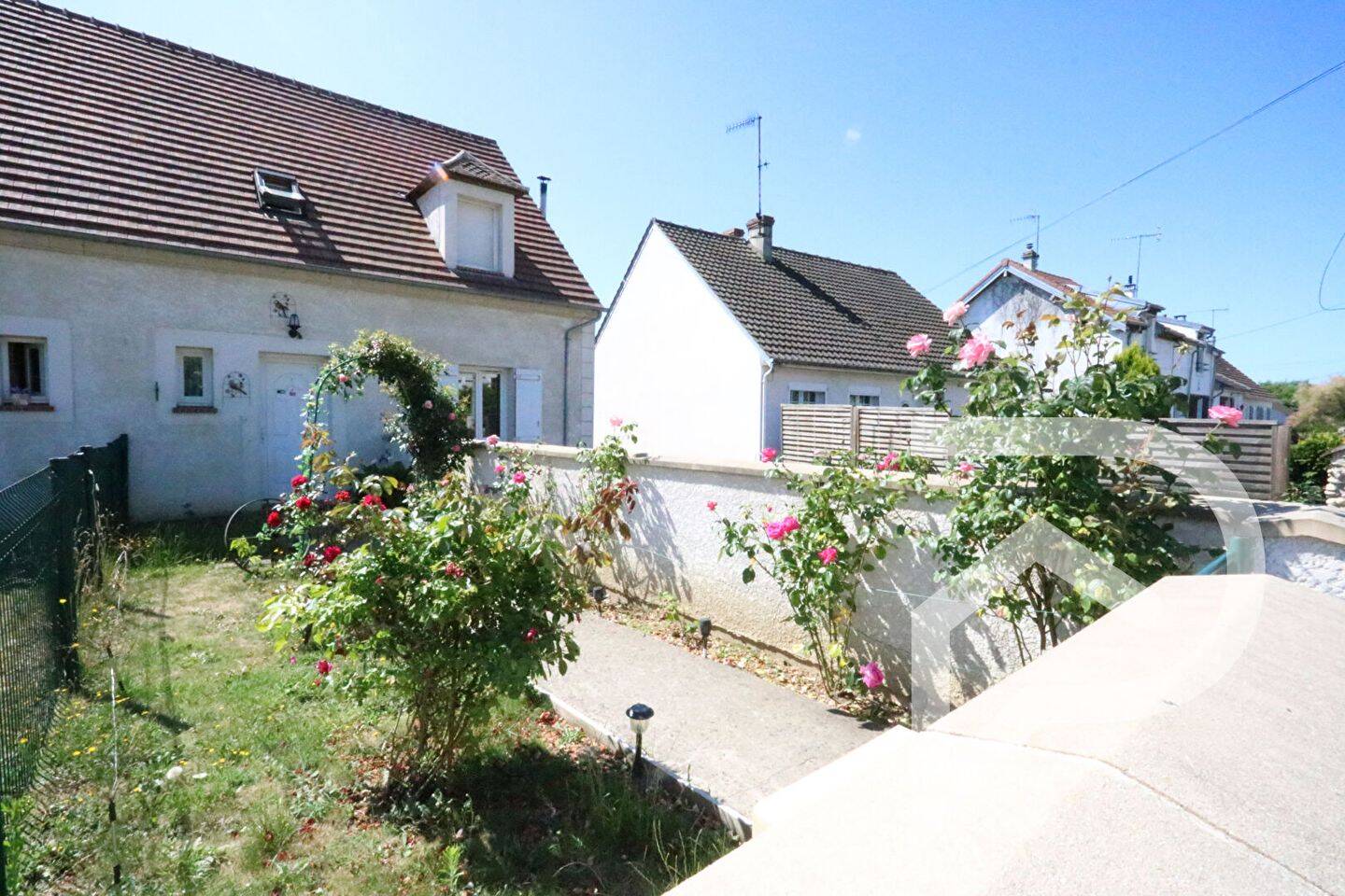 Maison 5 pièces 100 m² · à Clairoix · 100 m² · 180 000 €