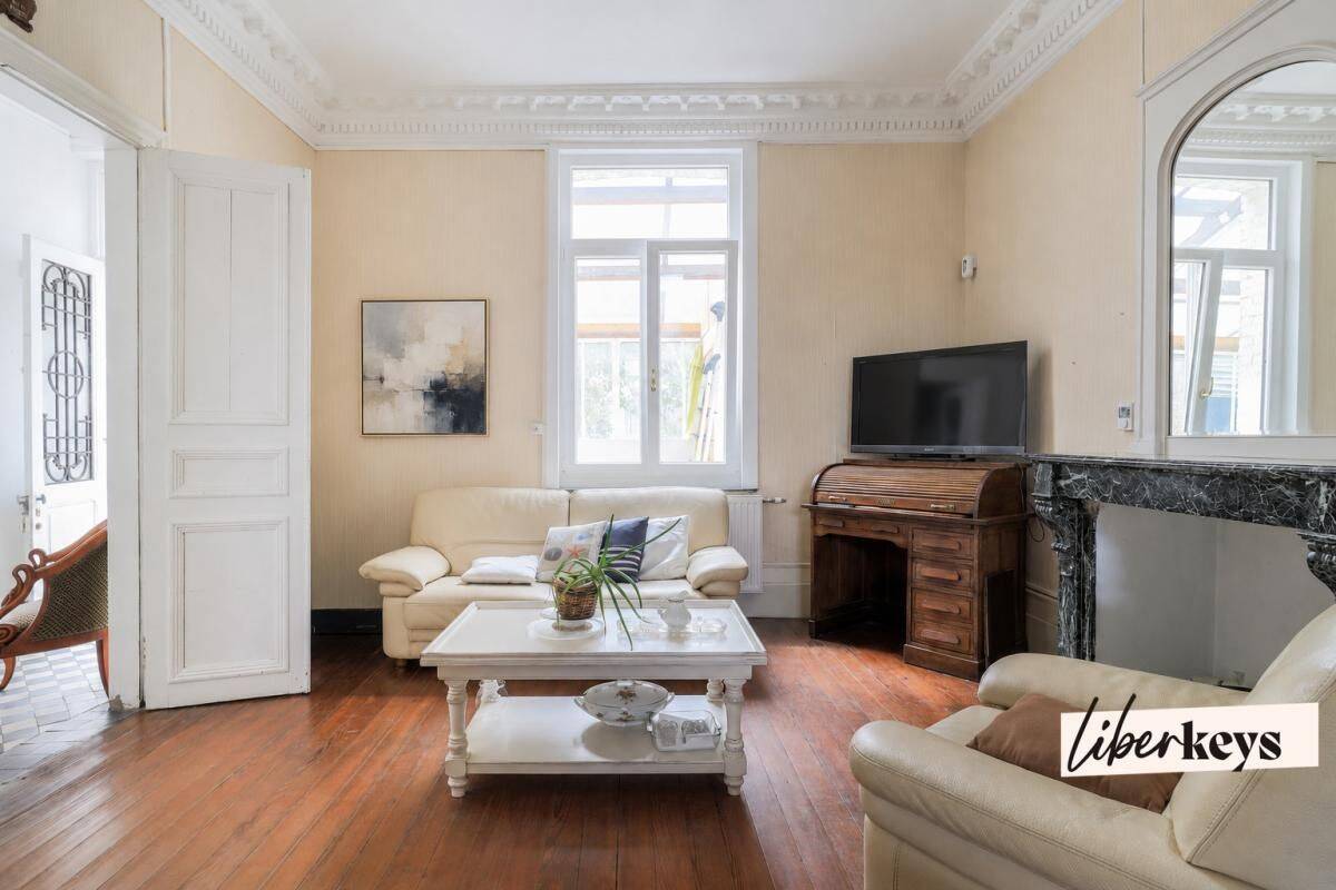 Maison 6 pièces 159 m² · à Pommereuil · 159 m² · 199 000 €