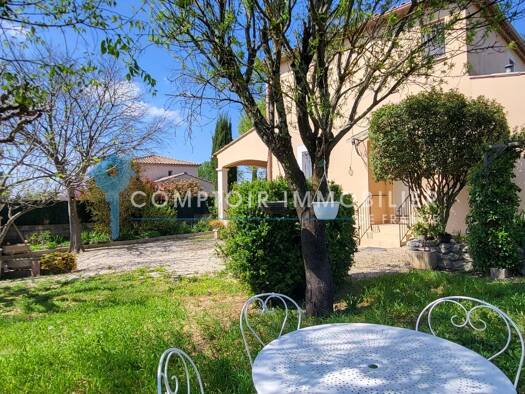 Maison à vendre 365 000 € 5 pièces 4 chambres 120,6 m² 744 m² de terrain La Calmette 30190