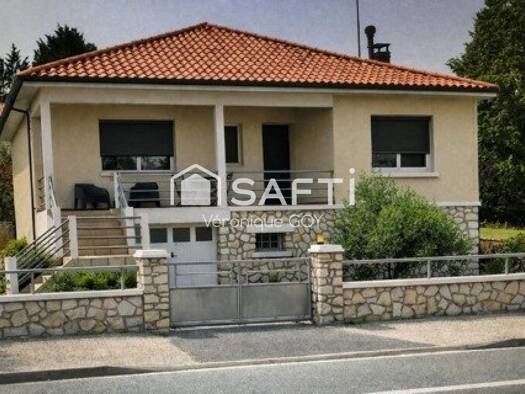 Maison de ville à vendre 154 000 € 5 pièces 3 chambres 74 m² 642 m² de terrain Ribérac 24600