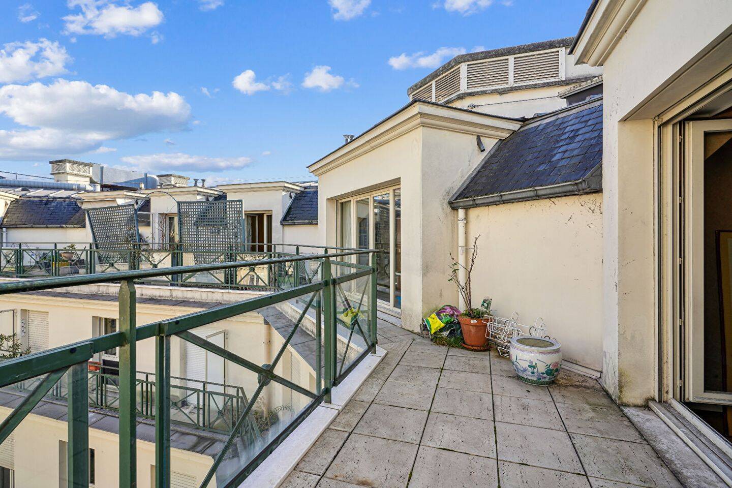 Appartement 2 pièces 77 m² · à Paris 17ème Arrondissement · 77 m² · 479 000 €